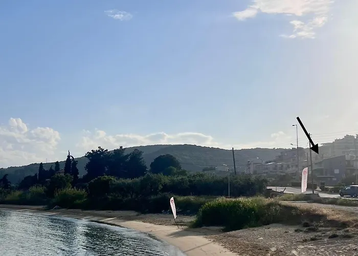 Seafront Ferienhaus Néa Péramos