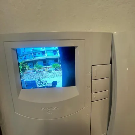 Seafront * Néa Péramos