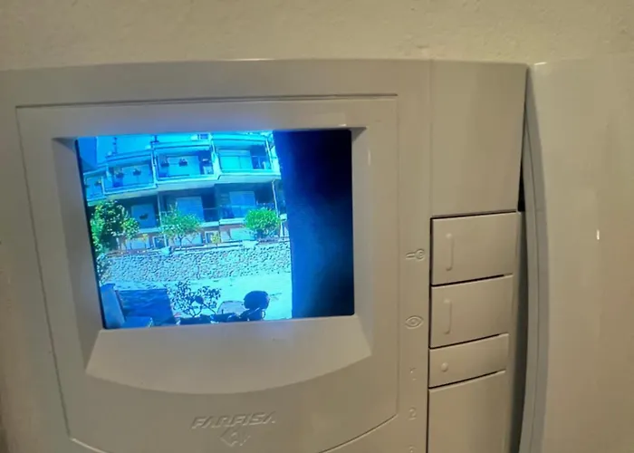 Seafront * Néa Péramos