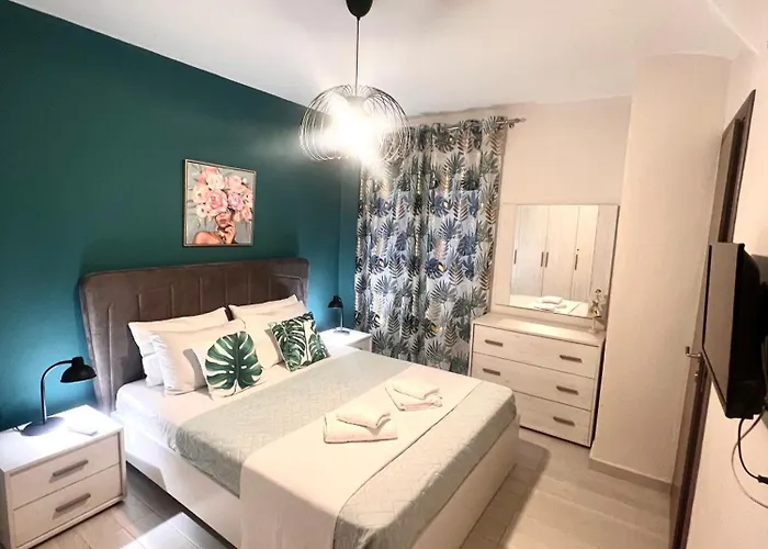 Seafront Case de vacanță Néa Péramos